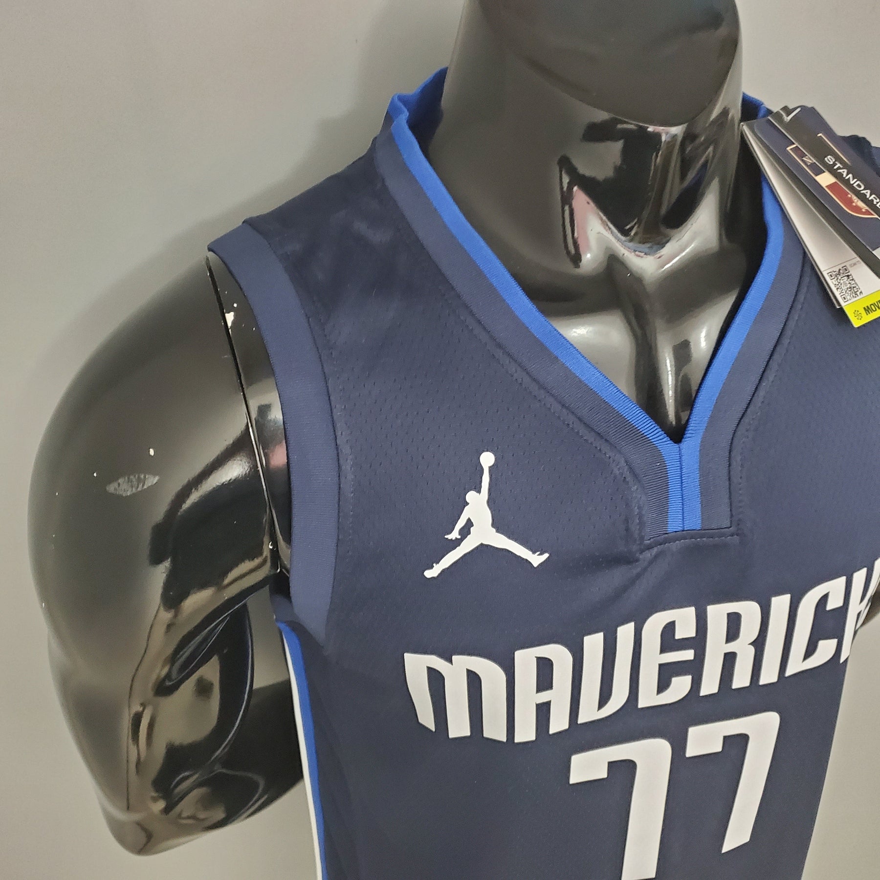 Regata NBA Dallas Mavericks - Doncic #77 Lone Ranger Jordan Limited Edition