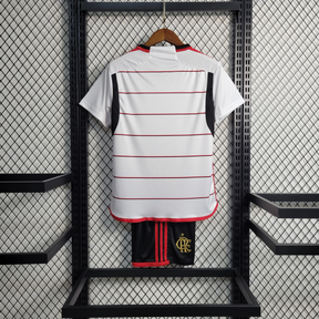 Conjunto Infantil Flamengo 2023/24 - Away