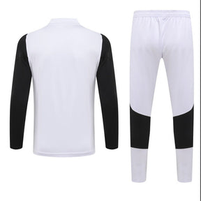 Conjunto Treino Juventus Ziper Curto Branco 2023/24