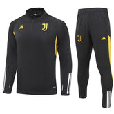 Conjunto Treino Juventus Ziper Curto Preto 2023/24