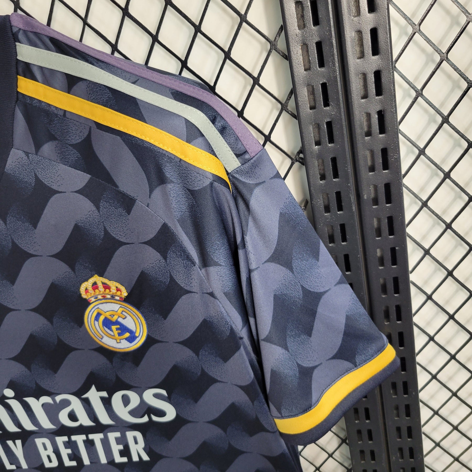 Camisa Real Madrid 2023/24 Away